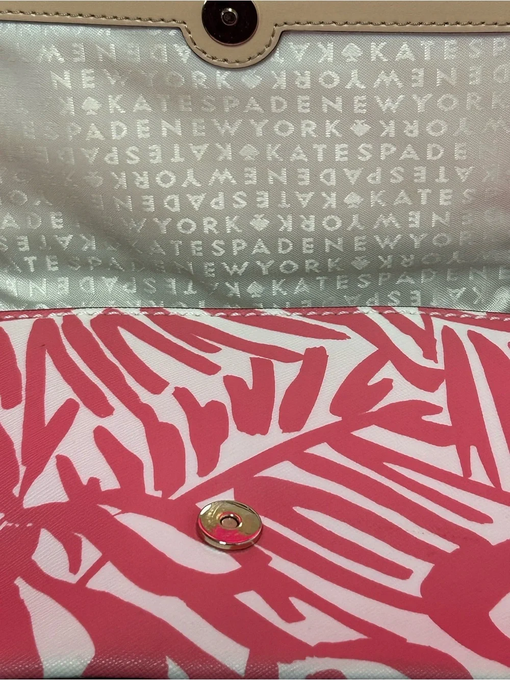 kate spade Pink and White Leaf-Print Crossbody Bag Approx. 8 x 5.5